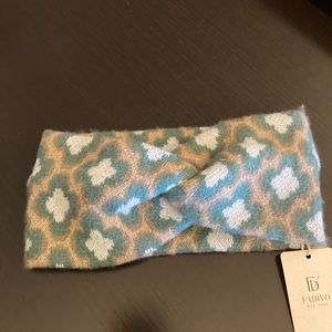 NEW Knotted Green Knit Head Wrap Fadivo